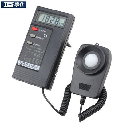 臺灣泰仕TES-1332A數(shù)字光照度計(jì)高精度亮度計(jì)圖片2