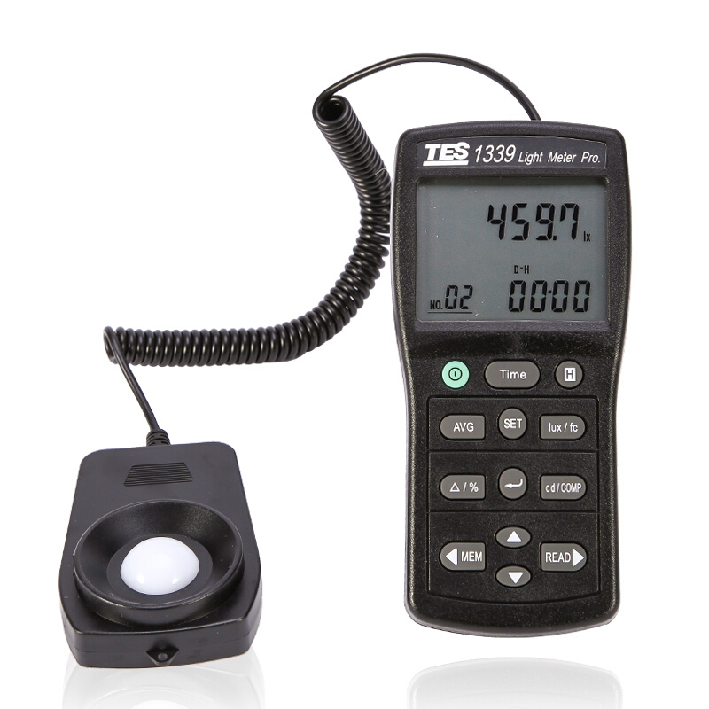 泰仕TES TES-1339專業(yè)級照度計
